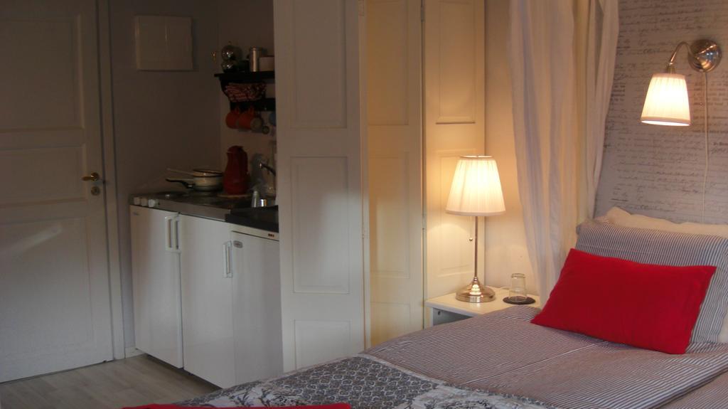 Ängshyddan B&B Yngsjo Ruang foto
